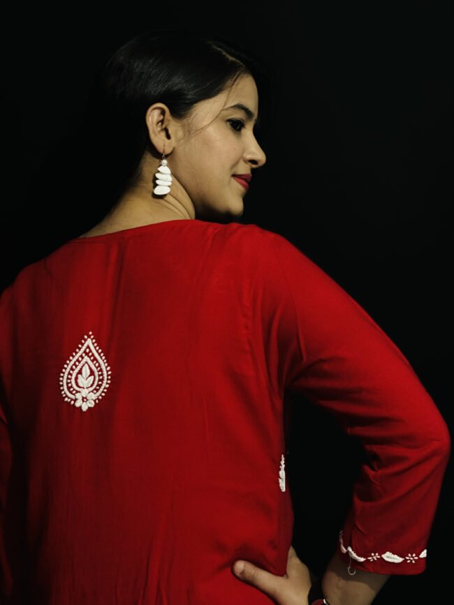 Red Quraishiya Kurti 3D Ghasspatti work - Image 3