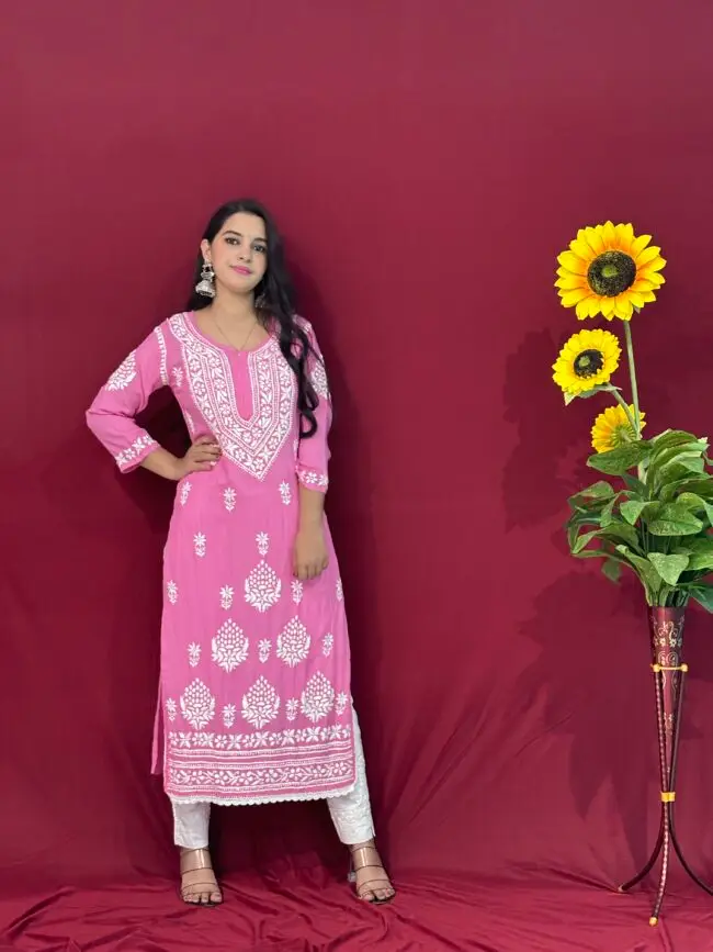 Pink Handmade Quraishiya Kurti 3D work - Image 3